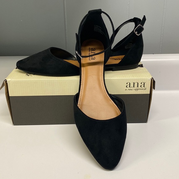 a.n.a Shoes - Size 8 Women’s Black Sandal